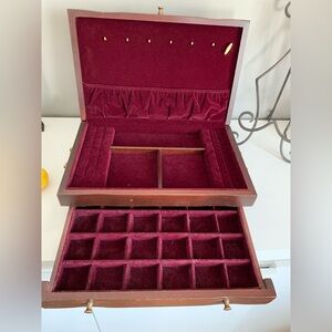 EUREKA MFG. CO. Wood Jewelry Box/Organizer Vintage USA